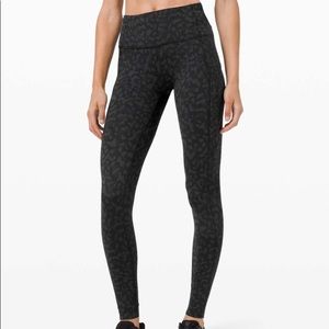 Lululemon Fast and Free Tight 28"